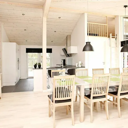 Four-bedroom Holiday In Fjerritslev 12 *